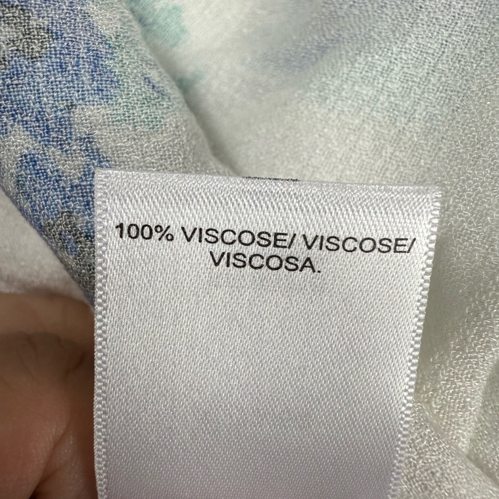 Lucky Brand blue and green print with white background top size XL - Picture 10 of 10